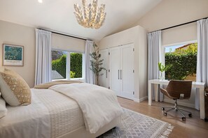 4 chambres, bureau, fer et planche à repasser, Wi-Fi gratuit