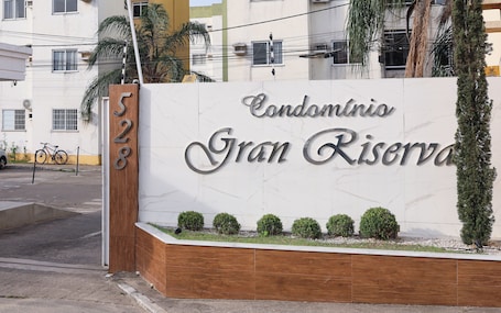 Exterior detail. Beautiful apartment ideal for couples.