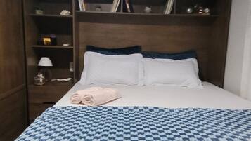 1 quarto, Wi-Fi de cortesia, roupa de cama