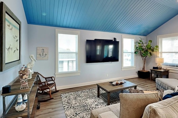 Experience the ideal blend of comfort, luxury,and coastal charm at Tiki Retreat!