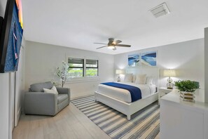 4 bedrooms, desk, iron/ironing board, free WiFi