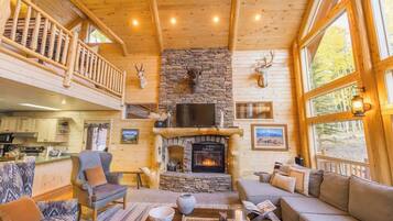 Smart TV, chimenea
