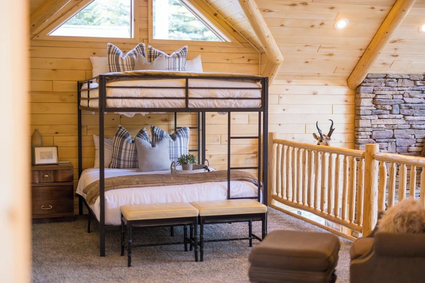 3 bedrooms, iron/ironing board, travel crib, free WiFi