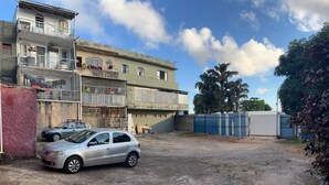 Unclassified image, 2 of 13, button - Hotel veneza  (Ceilândia)