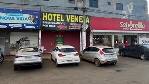 Unclassified image, 3 of 13, button - Hotel veneza  (Ceilândia)