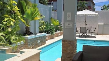 Alberca al aire libre