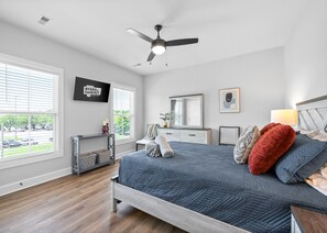2 chambres, bureau, fer et planche à repasser, Wi-Fi gratuit