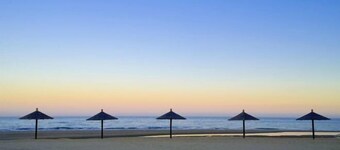 Changli Gold Coast Golden Bridge Holiday Hotel