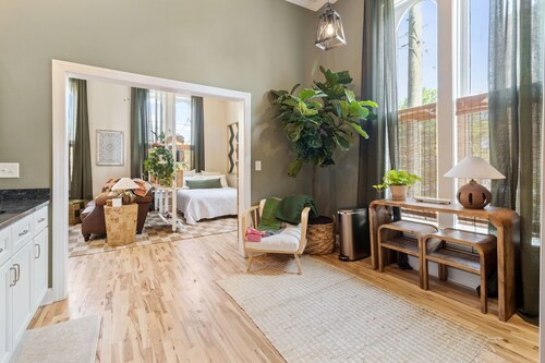 Fully restored historic apartment in Downtown Elizabeth City