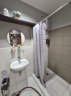 Shower, bidet, towels, soap - Where refined travel meets exceptional stays. (Baguio City)
