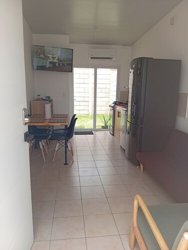 Charming 2-bedroom house with WiFi and AC in Ahuachapán