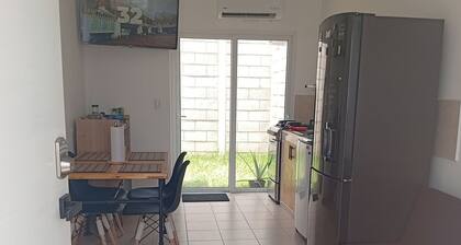 Charming 2-bedroom house with WiFi and AC in Ahuachapán
