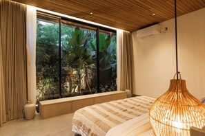 Biệt thự Cao cấp, 2 phòng ngủ, hồ bơi riêng, quang cảnh hồ bơi | Bàn ủi/dụng cụ ủi quần áo, truy cập Internet không dây miễn phí