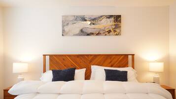 2 bedrooms, desk, iron/ironing board, free WiFi