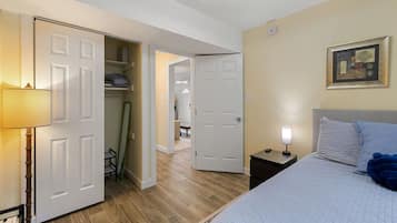 1 bedroom, desk, iron/ironing board, WiFi