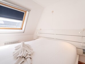 2 bedrooms, Internet