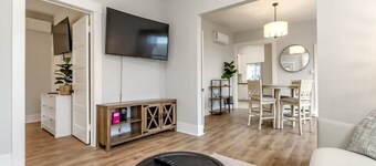 Charming 2-bedroom house in Seattle with WiFi, AC, 5 minutes from downtown