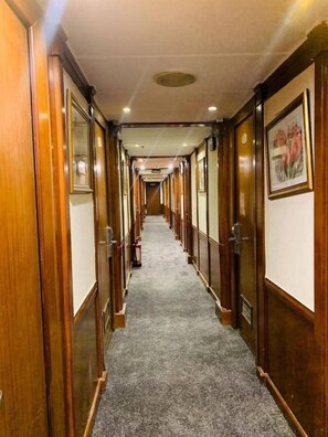 Interior entrance - Nile Cruise Prince Omar  (Cairo)