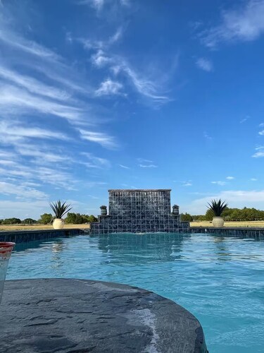 Skyblue Ranch, Peaceful Getaway with Pool!Pets!