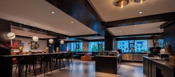 Neyar Hotel