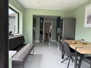 Interior - Cherry Chirp Cottage in County Fermanagha (County Fermanagha)