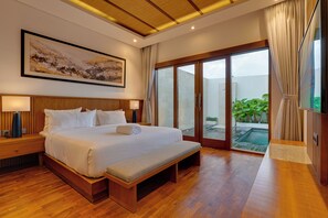 In-room safe, free WiFi, bed sheets