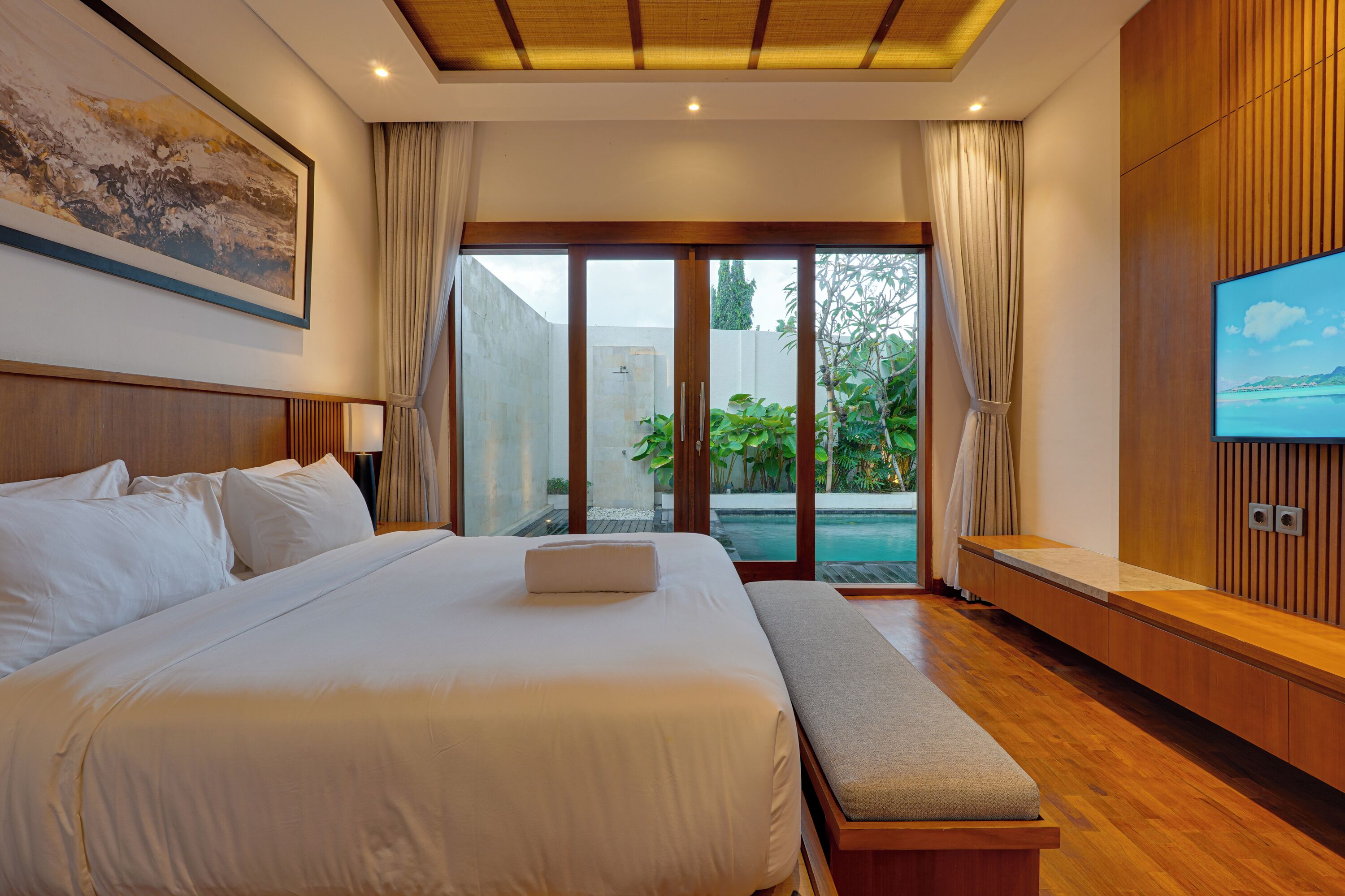 Villa, Pool View | In-room safe, free WiFi, bed sheets