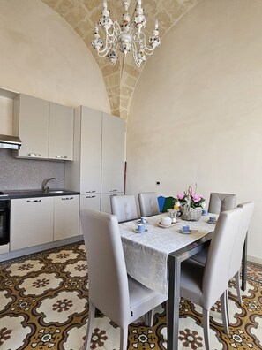 Dining - Sunday suite with private balcony (San Pancrazio Salentino)