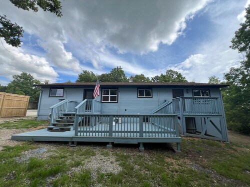 Bluebird Liberty Cottage