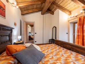 2 bedrooms, internet