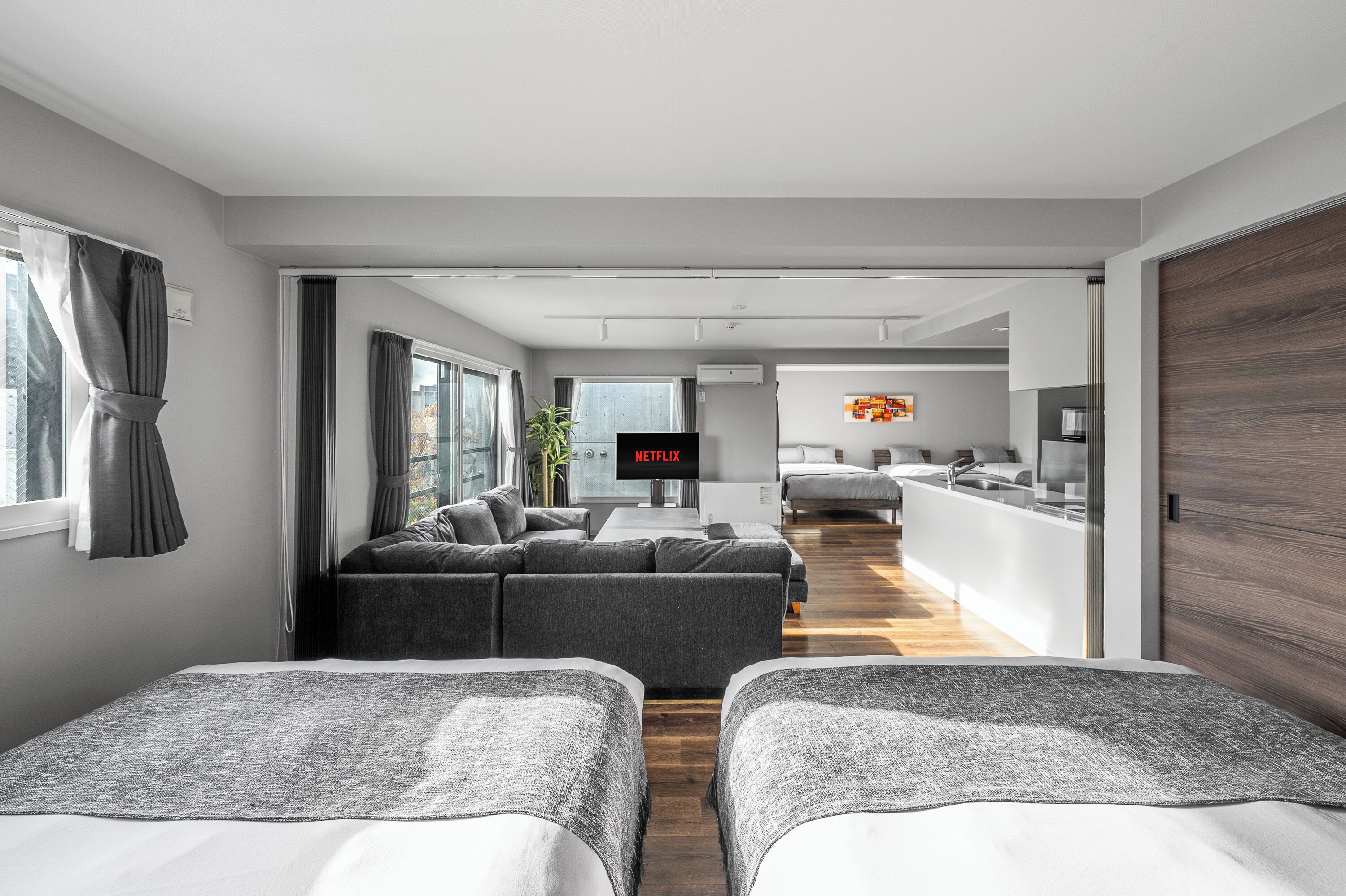 アイロン / アイロン台、WiFi (無料)