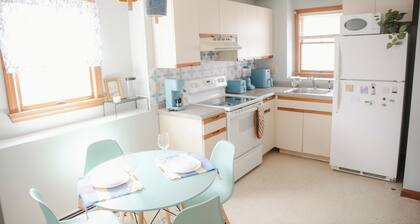 The Retro Apartment in Revere with outdoor area