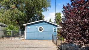 Exterior - Barton Bungalow (Sugarloaf)