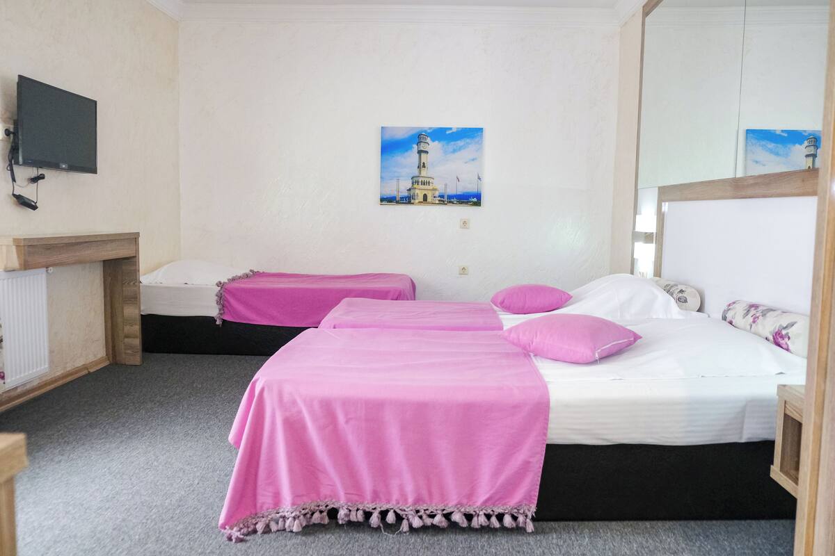 In-room safe, desk, laptop workspace, WiFi (free)