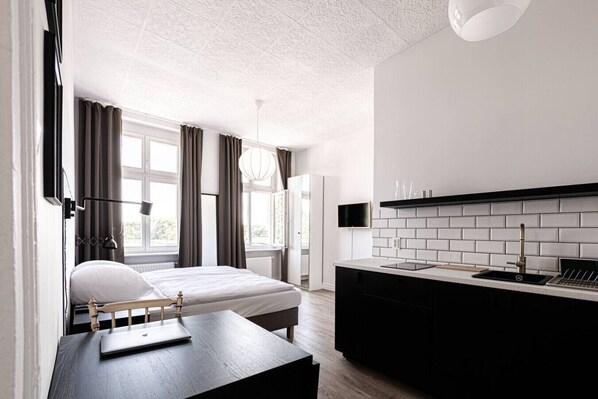 1 chambre, fer et planche à repasser, Wi-Fi gratuit, draps fournis