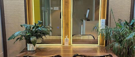 Massages aux pierres chaudes, massages thaïs