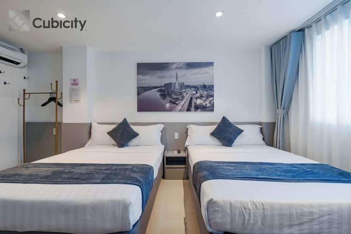 Down comforters, free WiFi, bed sheets
