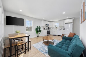 Smart TV - Modern 1BR Surf Condo | 1-Min Beach Walk (North Myrtle Beach)