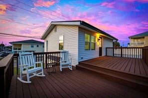 Terrace/patio - Modern 1BR Surf Condo | 1-Min Beach Walk (North Myrtle Beach)