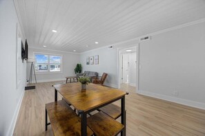 Dining - Bright 2BR Surf Hideaway | 1-Min Walk to Waves (North Myrtle Beach)