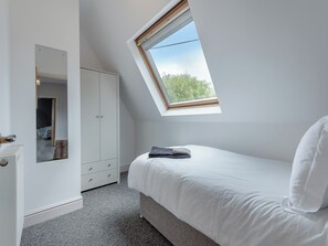 4 bedrooms, free WiFi