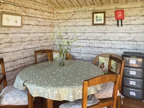 Dining - Brown Hare - UK49799 (Brecon)