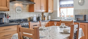 2 bedroom accommodation in Flamborough