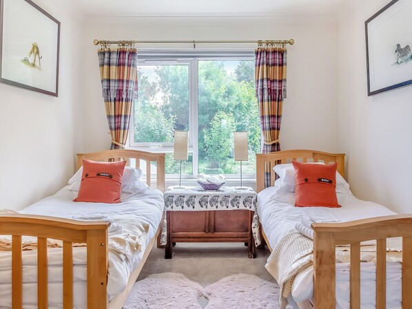 3 bedrooms, wheelchair access