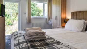 4 bedrooms, free WiFi