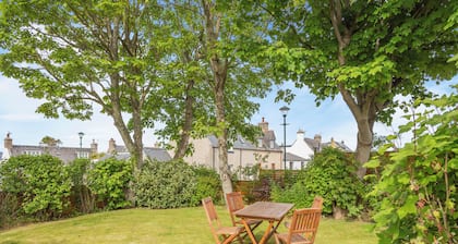 2 bedroom accommodation in Dornoch