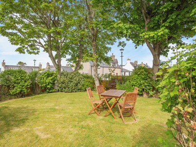 2 bedroom accommodation in Dornoch