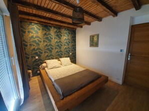3 Schlafzimmer, Bügeleisen/Bügelbrett, WLAN, Bettwäsche