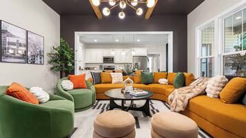 TV connectée, cheminée, jeux vidéo, table de tennis de table