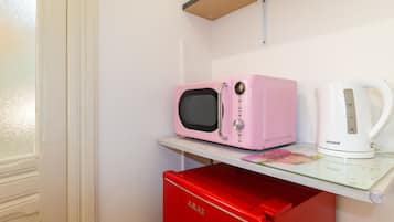 Suite Studio Familiale | Cuisine privée | Mini réfrigérateur